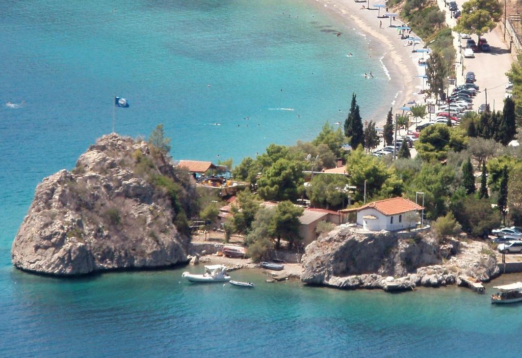 Iridanos Antikyra Exterior foto